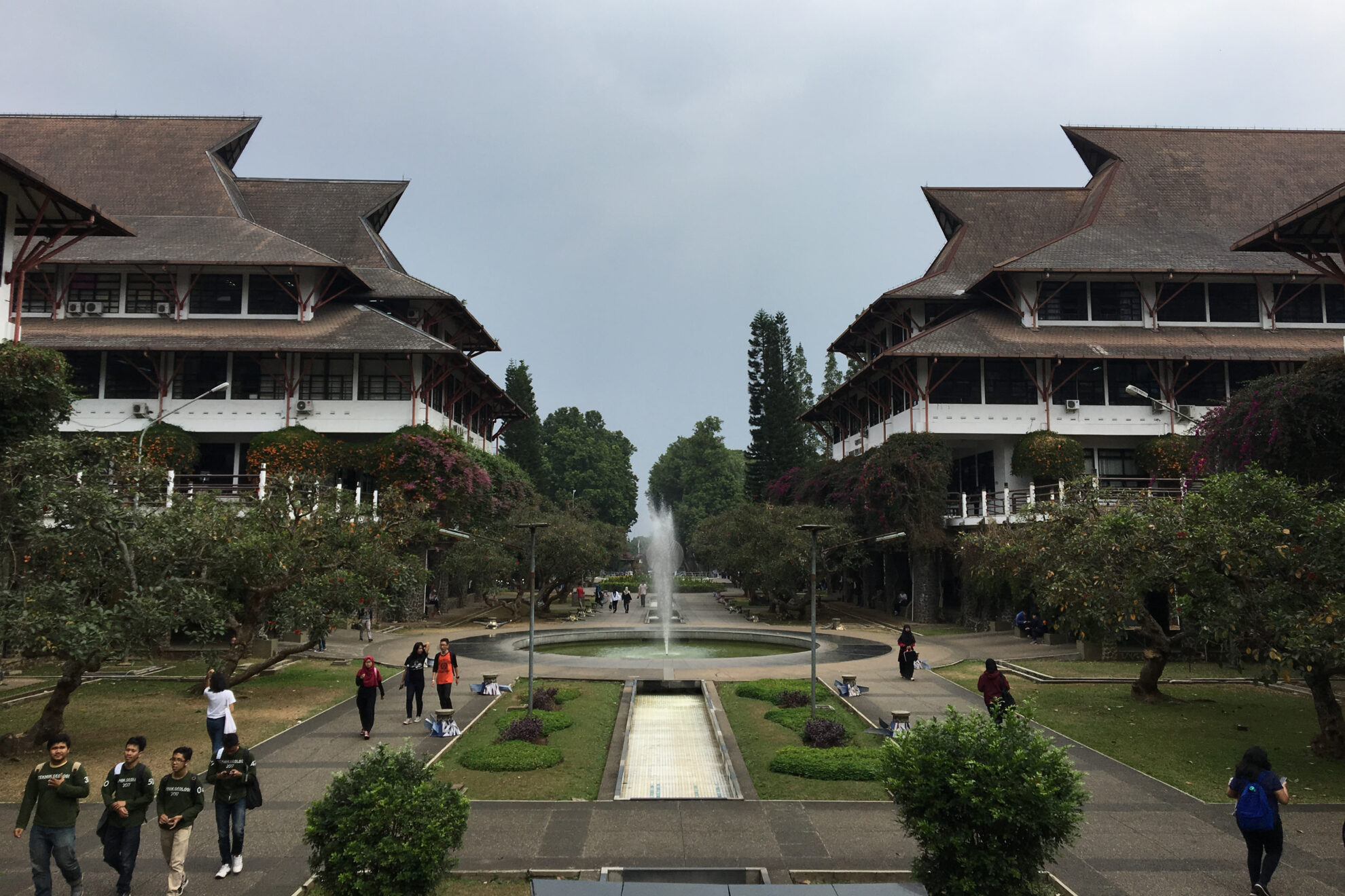 バンドン工科大学_キャンパス