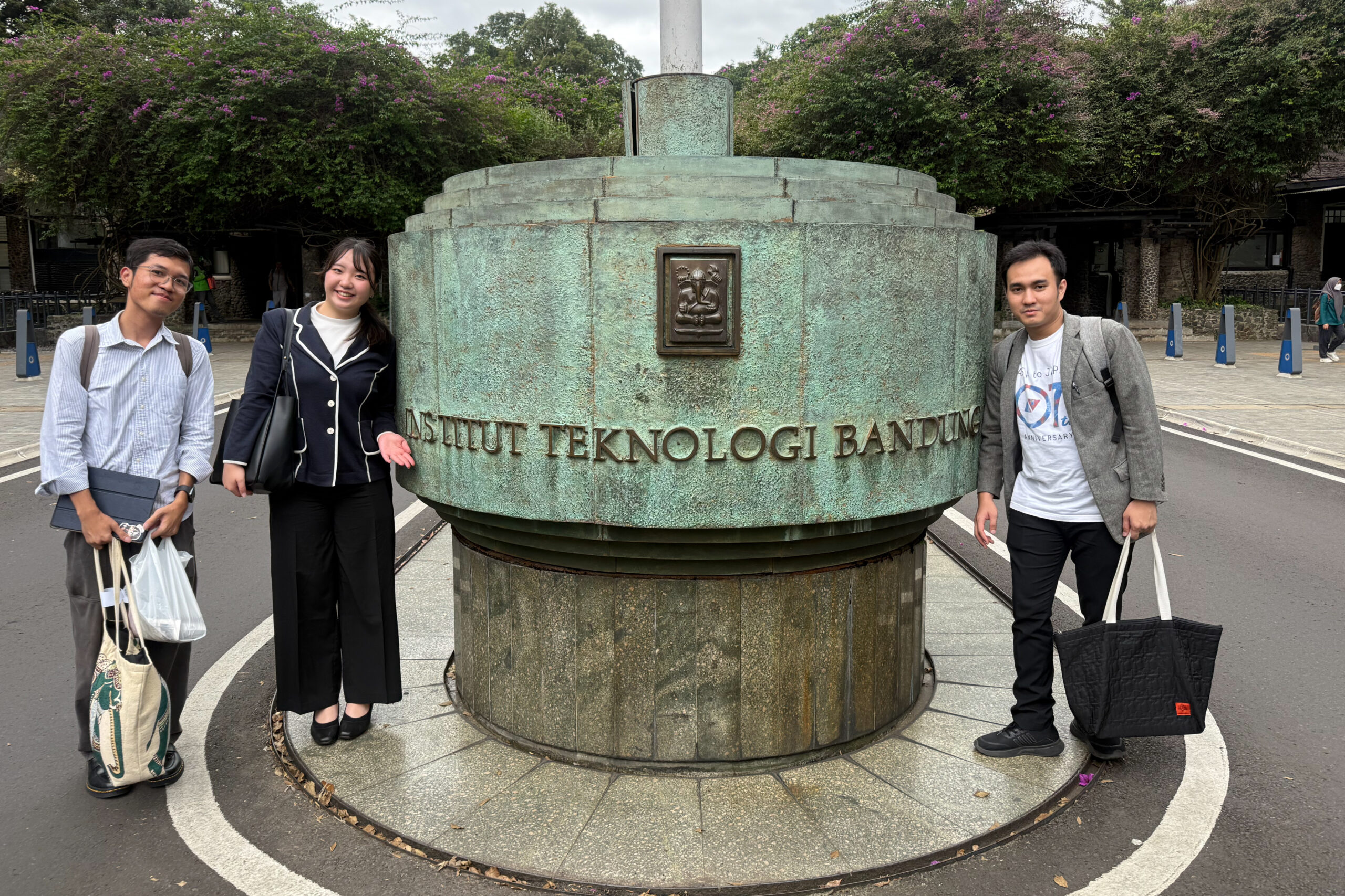 バンドン工科大学